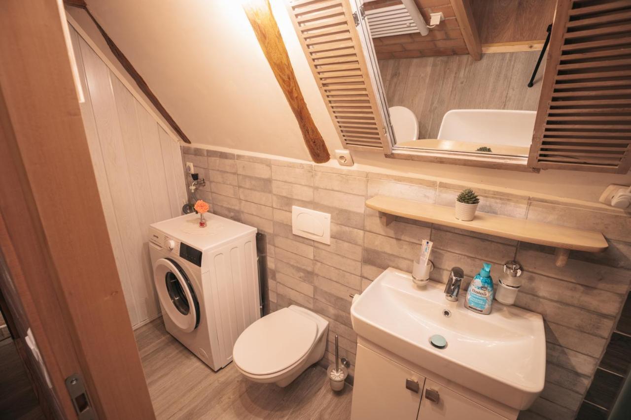 Apartmani Etno Kuca Pod Okicem Самобор Экстерьер фото
